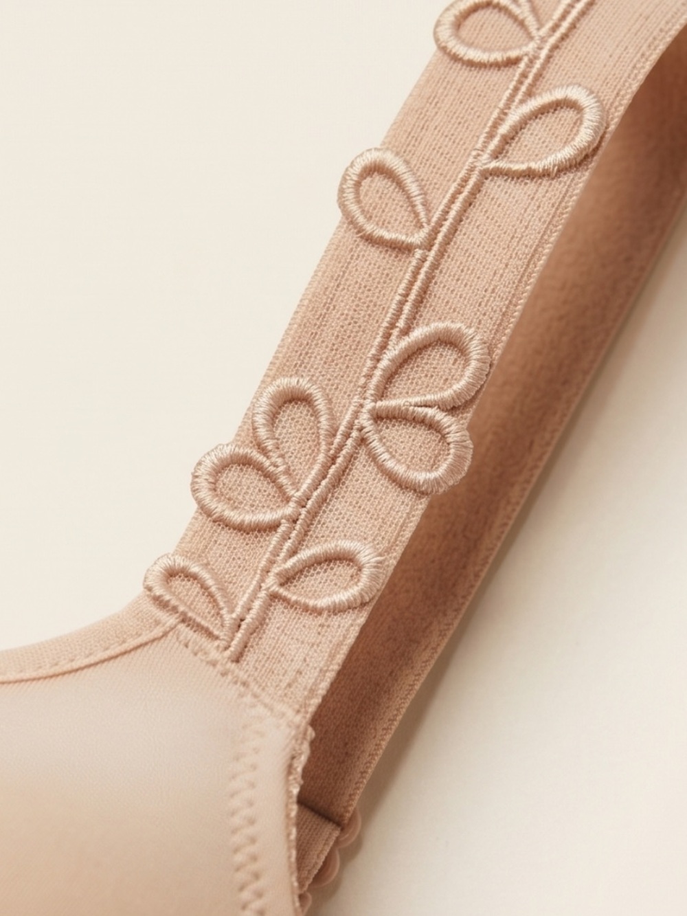 Everyday Contour T-Shirt Bra in Nude with Decorative Straps - Picture 6 of 6